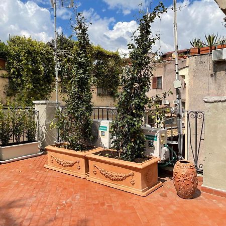 Вілла Campo De Fiori Palace Рим Екстер'єр фото